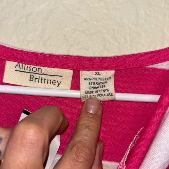 Womans pink/white short sleeve blouse shirt top size XL NWT - Picture 3 of 6